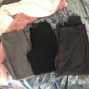 3 pairs of leggings